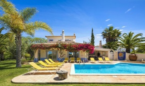 4 bedrooms villa with city view private pool and enclosed garden at Carvoeiro 2 km away from the beach